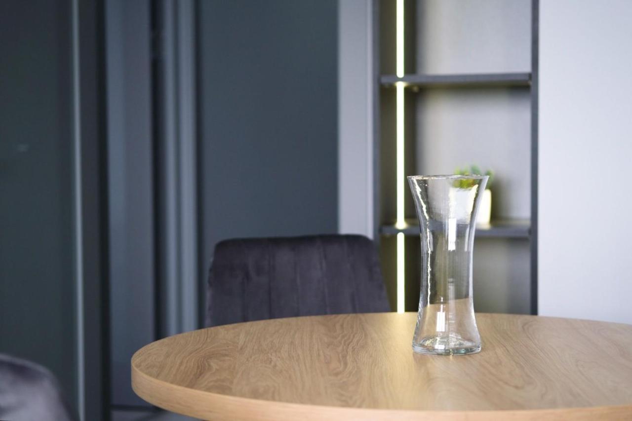 Minimalist Style Apartment With Best Location Chisinau Eksteriør bilde